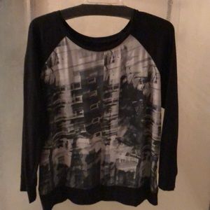 Cute long sleeve/sweat shirt style top